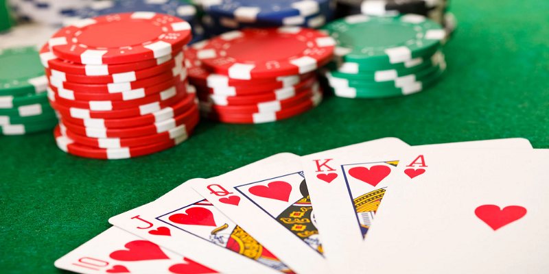 Hiểu rõ quy trình và luật đặt cược khi tham gia Poker